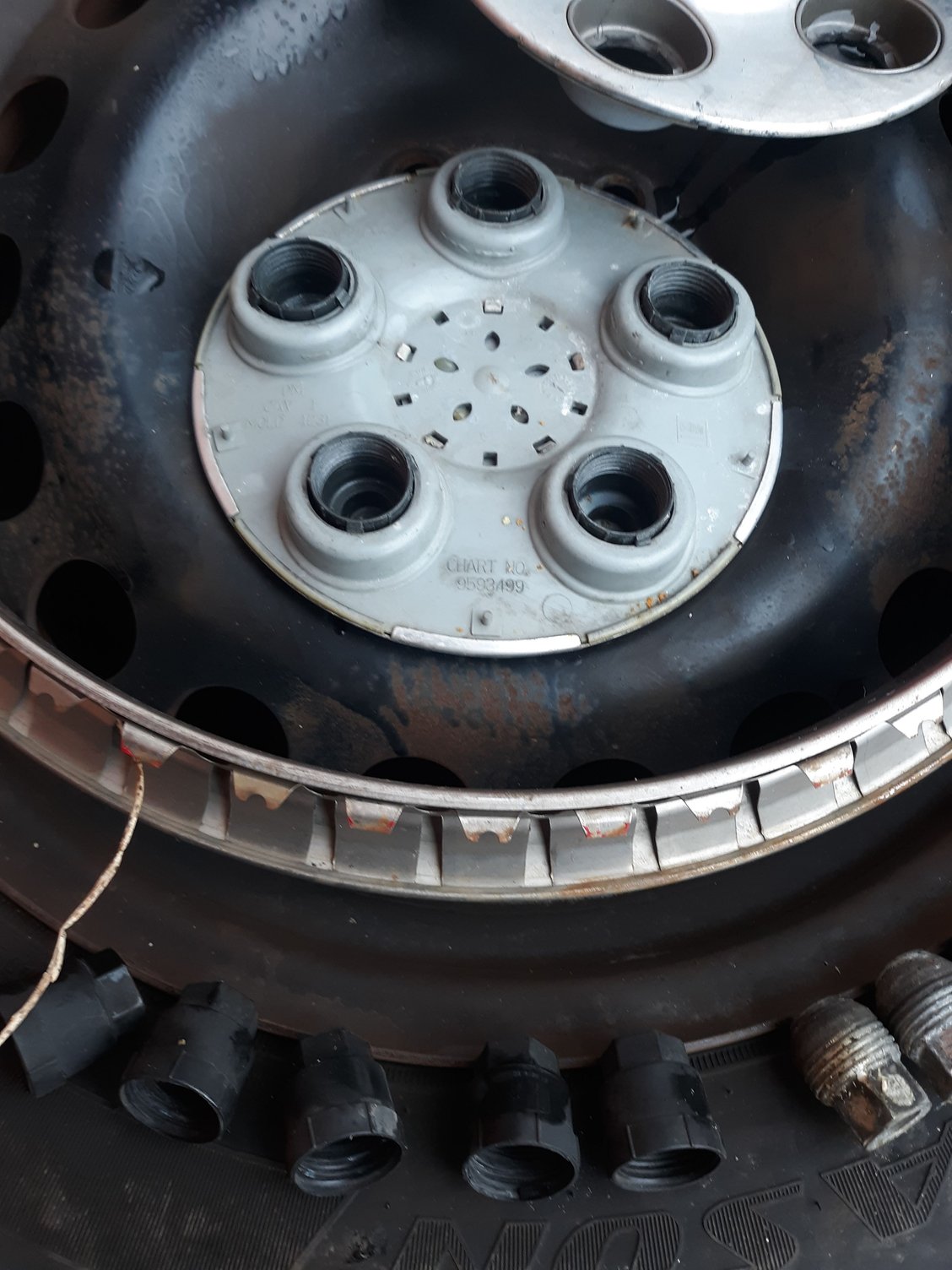 8 lug chevy pattern on Recipe For Dish Pie Center Cap And Trim Ring Chevy Hhr Network