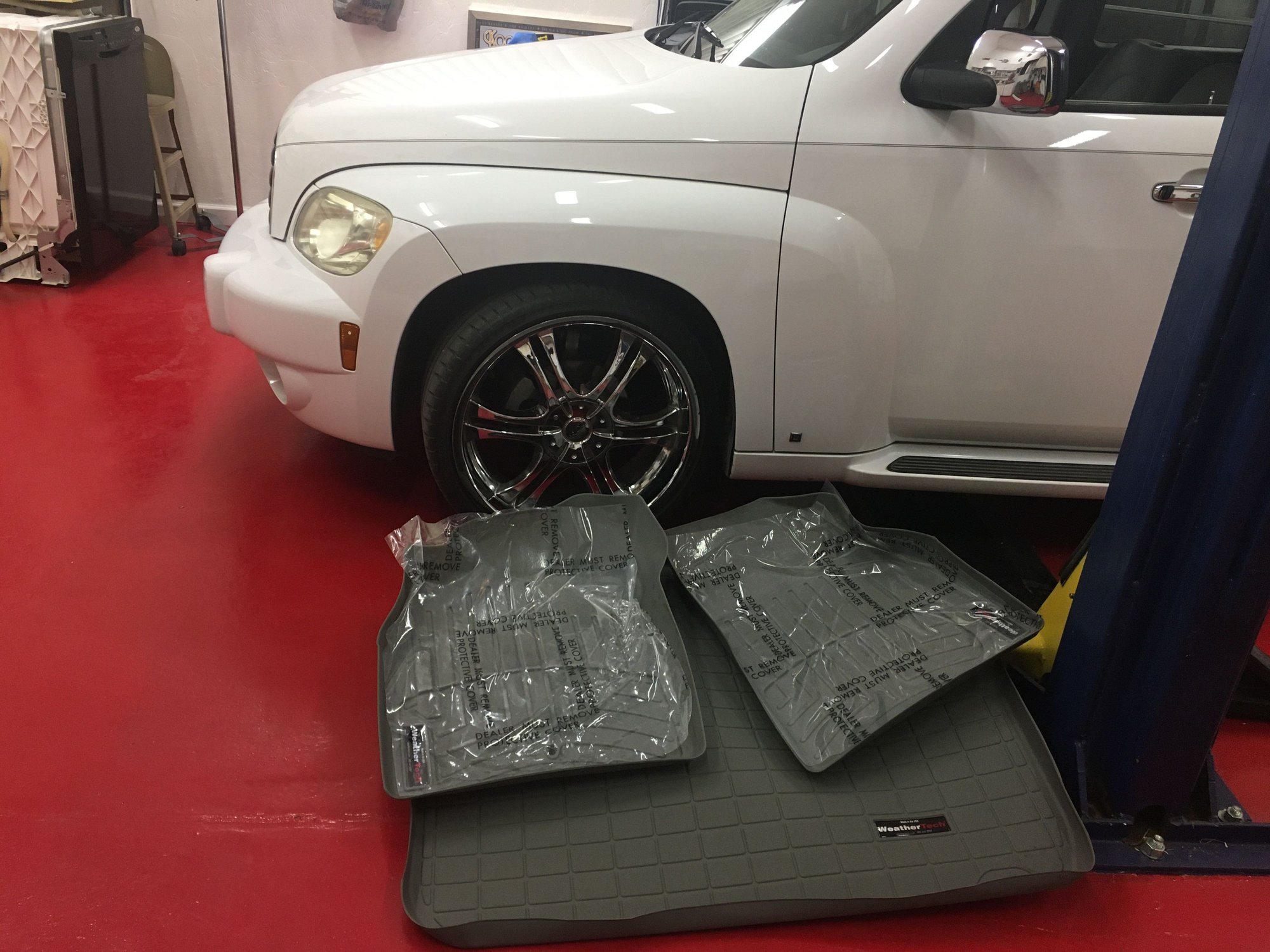 Miscellaneous - Weather Tech floor mats - New - 2006 to 2011 Chevrolet HHR - Tucson, AZ 85622, United States