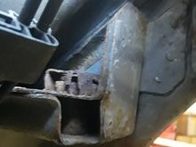 Driver’s side of his HHR , I hope I can get in there without dropping the cradle 