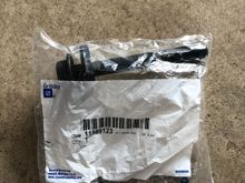 Crankshaft balancer bolt
