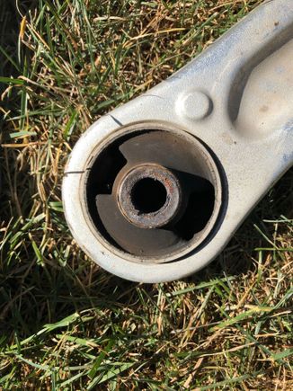 Old original hinge type FE3 bushings also same as FE1