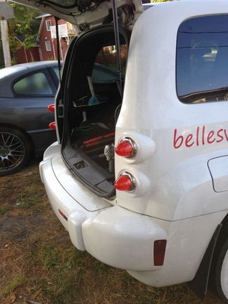 They remind me of Mimi VanDorn