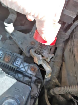 Clean the Negative clamp