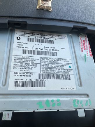 Model number: P05091201AD
Serial number: T 00 AM 090 2 T 5506
Please and thank you to whoever can get me the security code!
