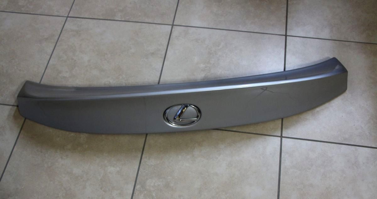 Exterior Body Parts - Replica Wald Spoiler & GFX Lip; Stock suspension and floor mats - Used - 2006 to 2008 Lexus IS350 - Houston, TX 77014, United States