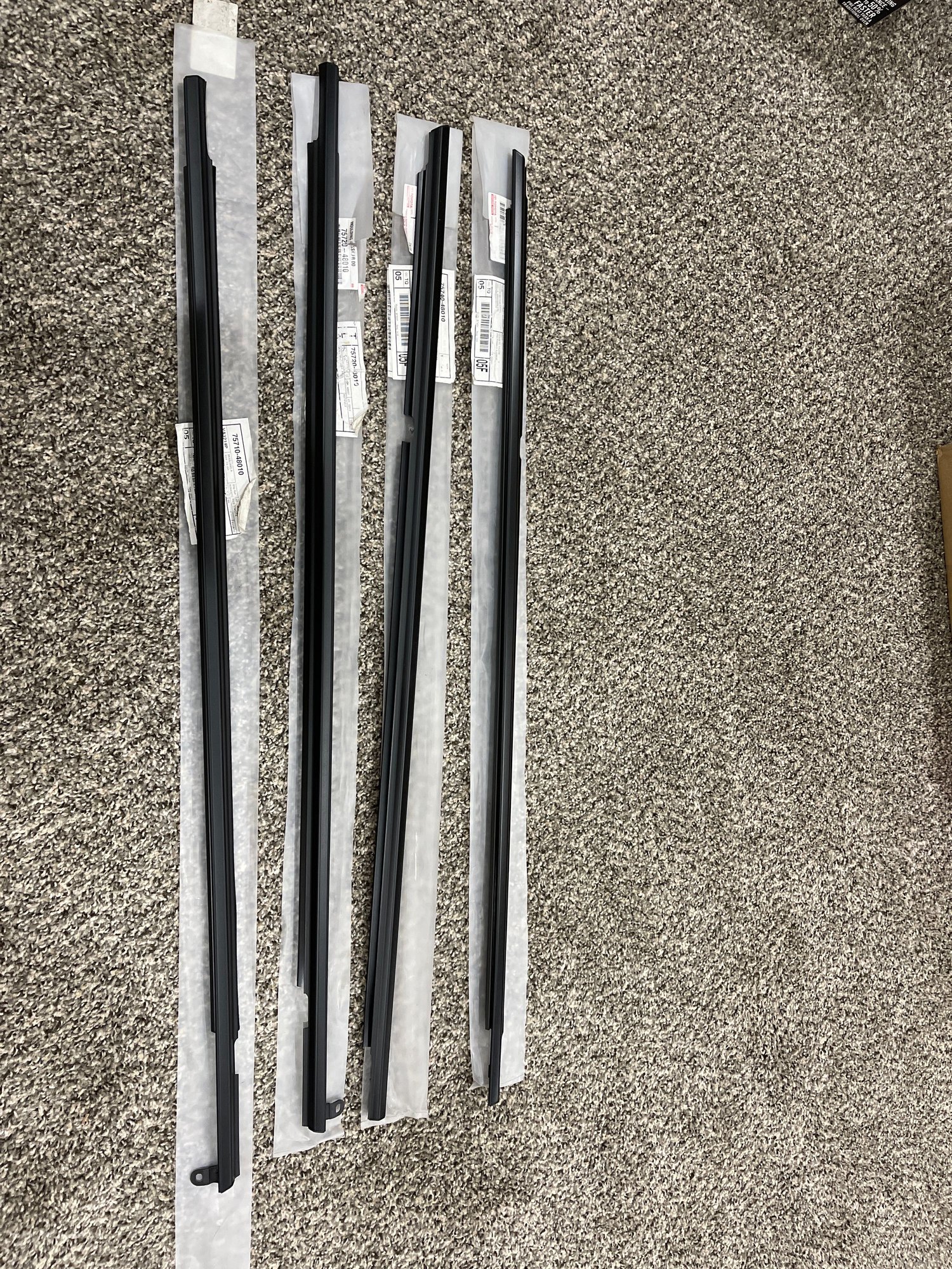 Accessories - FS: Brand New 99-03 rx300 belt mouldings - New - 1999 to 2003 Lexus RX300 - Jasper, IN 47546, United States