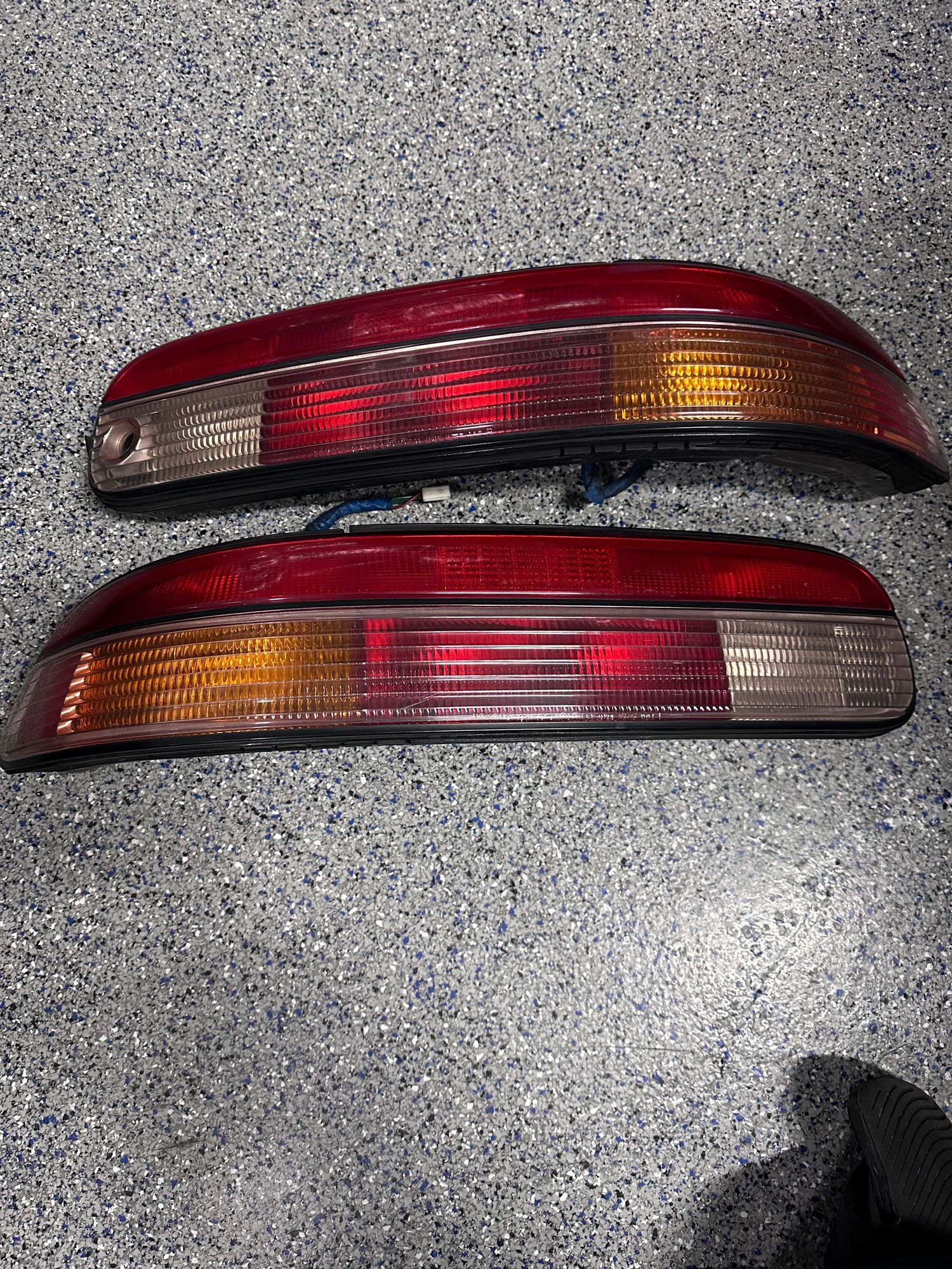 Lights - 95 SC 300 Tail Lights - Used - -1 to 2027  All Models - Stockton, CA 95203, United States