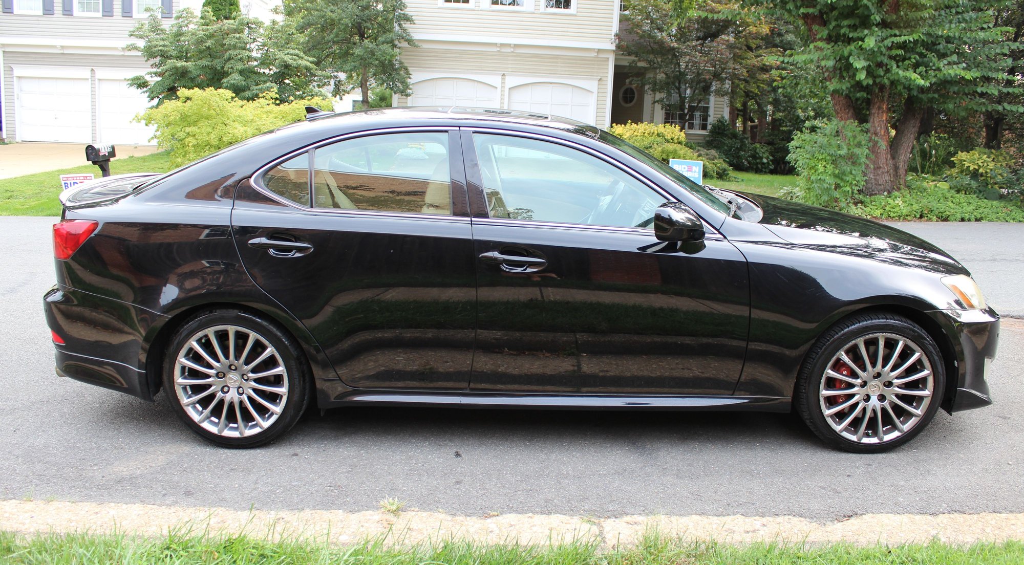 2007 Lexus IS350 - 2007 Lexus IS350 - 106k miles, excellent condition (located in DC/VA/MD area) - Used - VIN Upon Request - 106,500 Miles - 6 cyl - 2WD - Automatic - Sedan - Black - Falls Church, VA 22043, United States