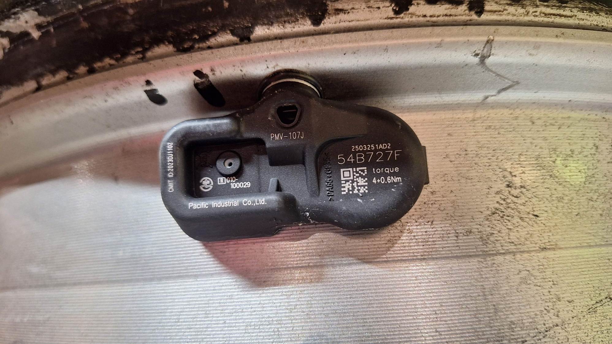 Sensor with ID 54B727F