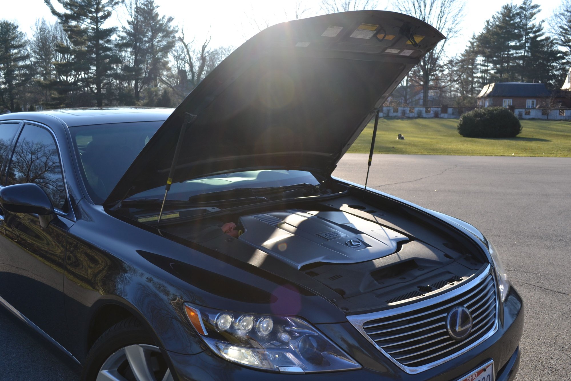 2008 Lexus LS600h - 2008 Lexus LS 600H L - Used - VIN JTHDU46F485006373 - 59,091 Miles - 8 cyl - AWD - Automatic - Sedan - Gray - Cincinnati, OH 45243, United States