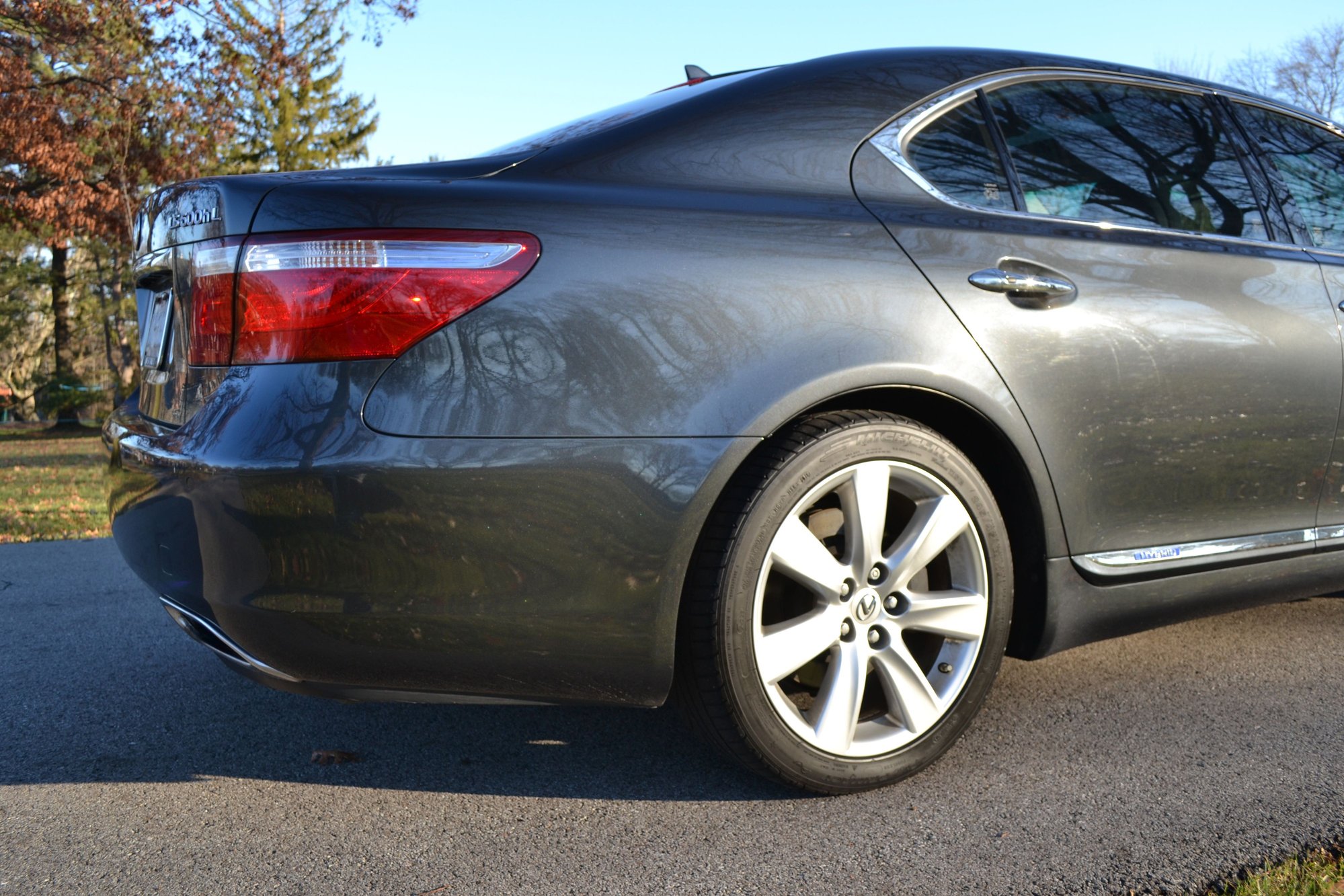 2008 Lexus LS600h - 2008 Lexus LS 600H L - Used - VIN JTHDU46F485006373 - 59,091 Miles - 8 cyl - AWD - Automatic - Sedan - Gray - Cincinnati, OH 45243, United States