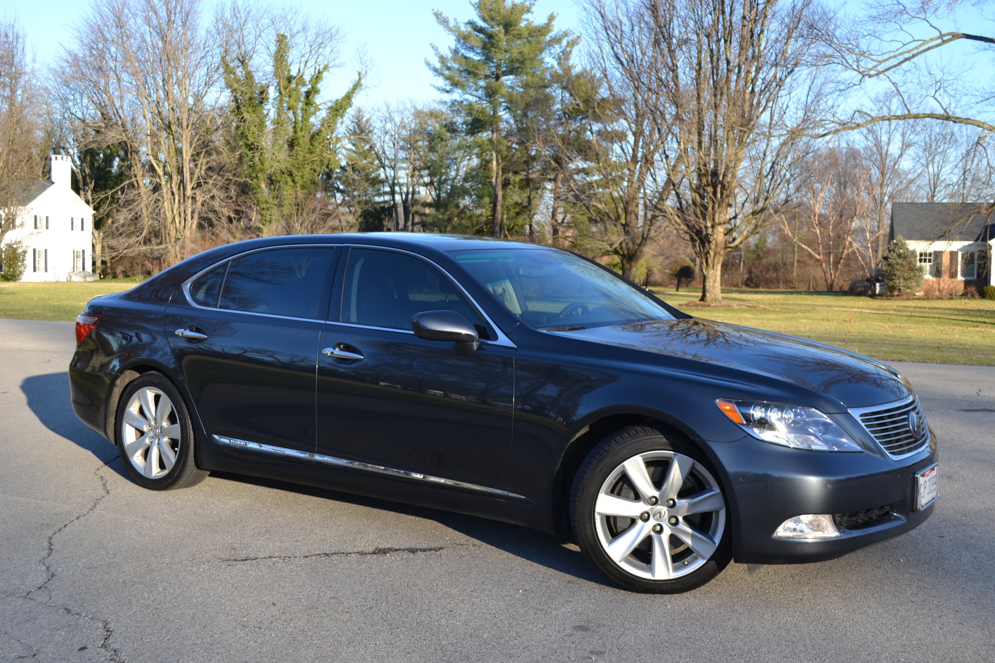 2008 Lexus LS600h - 2008 Lexus LS 600H L - Used - VIN JTHDU46F485006373 - 59,091 Miles - 8 cyl - AWD - Automatic - Sedan - Gray - Cincinnati, OH 45243, United States