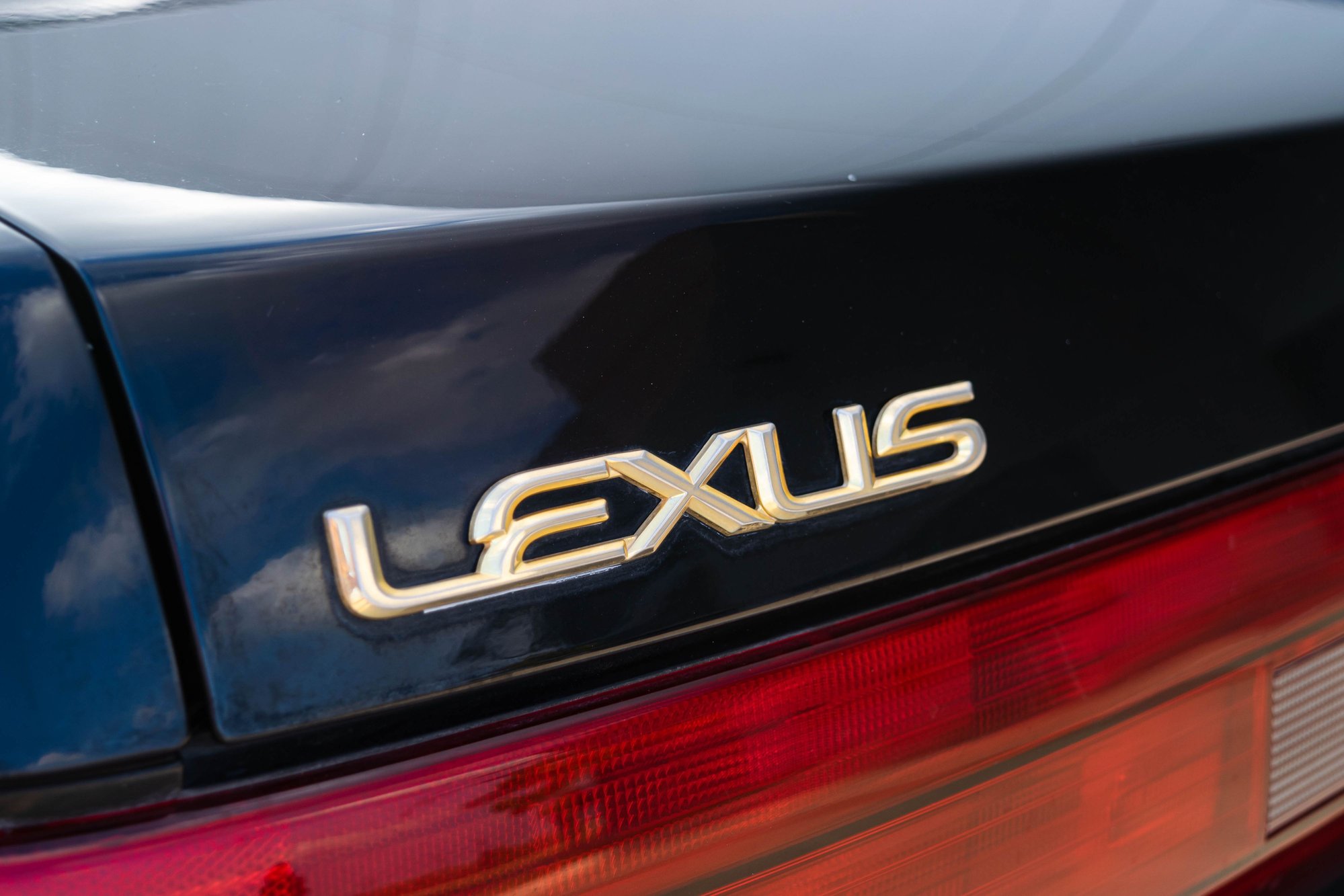 1991 Lexus ES250 - 1991 Lexus ES250 - 33k Miles - One Owner - Used - VIN JT8VV22T2M0148603 - 6 cyl - 2WD - Automatic - Sedan - Black - Houston, TX 77489, United States
