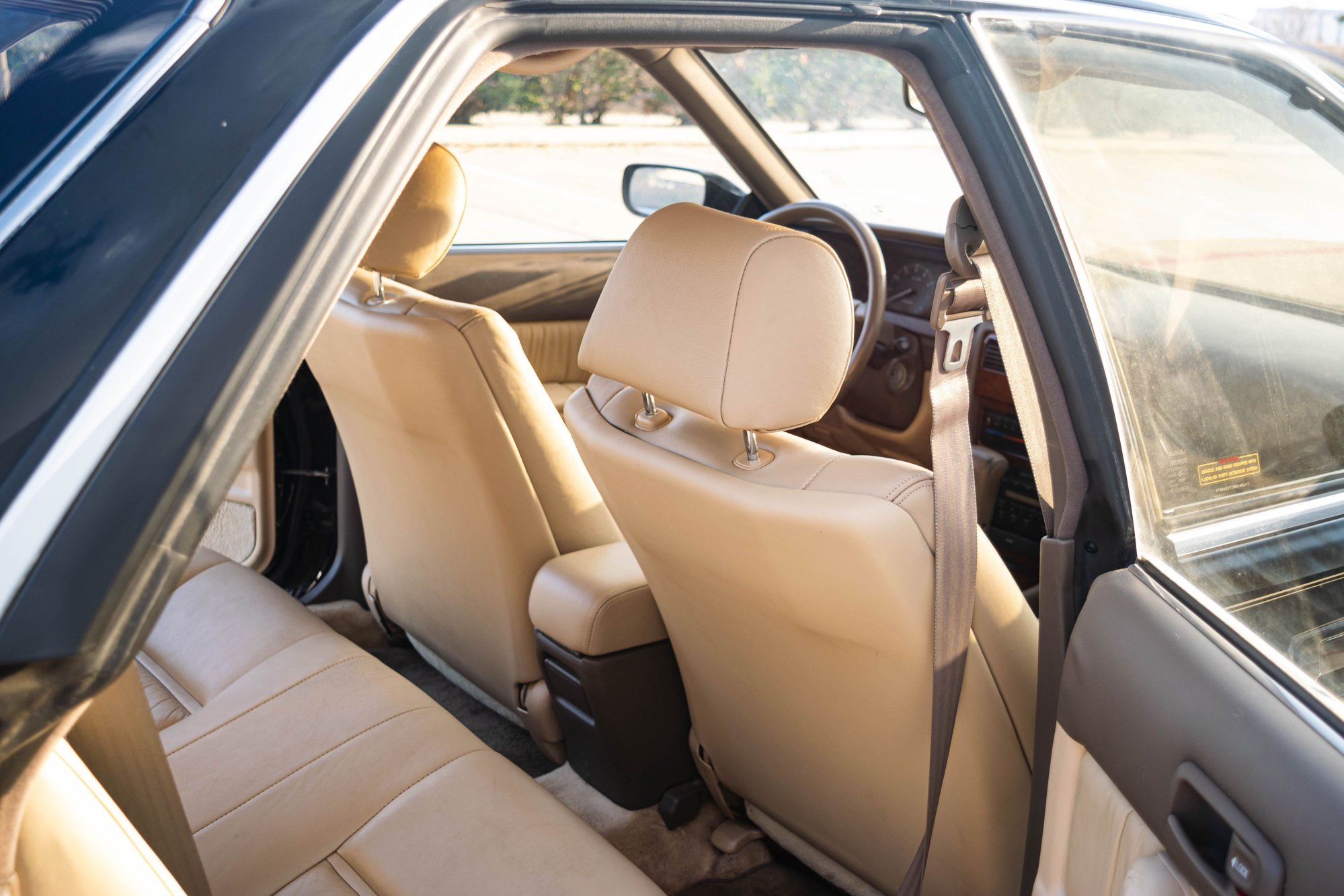 1991 Lexus ES250 - 1991 Lexus ES250 - 33k Miles - One Owner - Used - VIN JT8VV22T2M0148603 - 6 cyl - 2WD - Automatic - Sedan - Black - Houston, TX 77489, United States