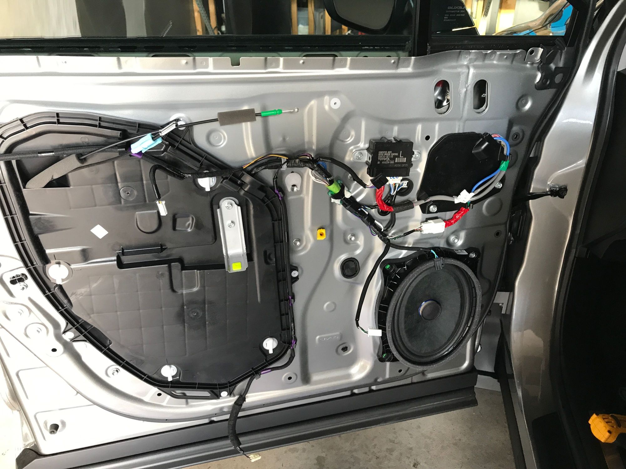 RX Door Panel Removal ClubLexus Lexus Forum Discussion