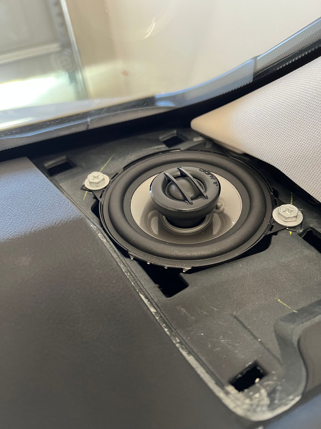 passenger side with new JL C2-400x