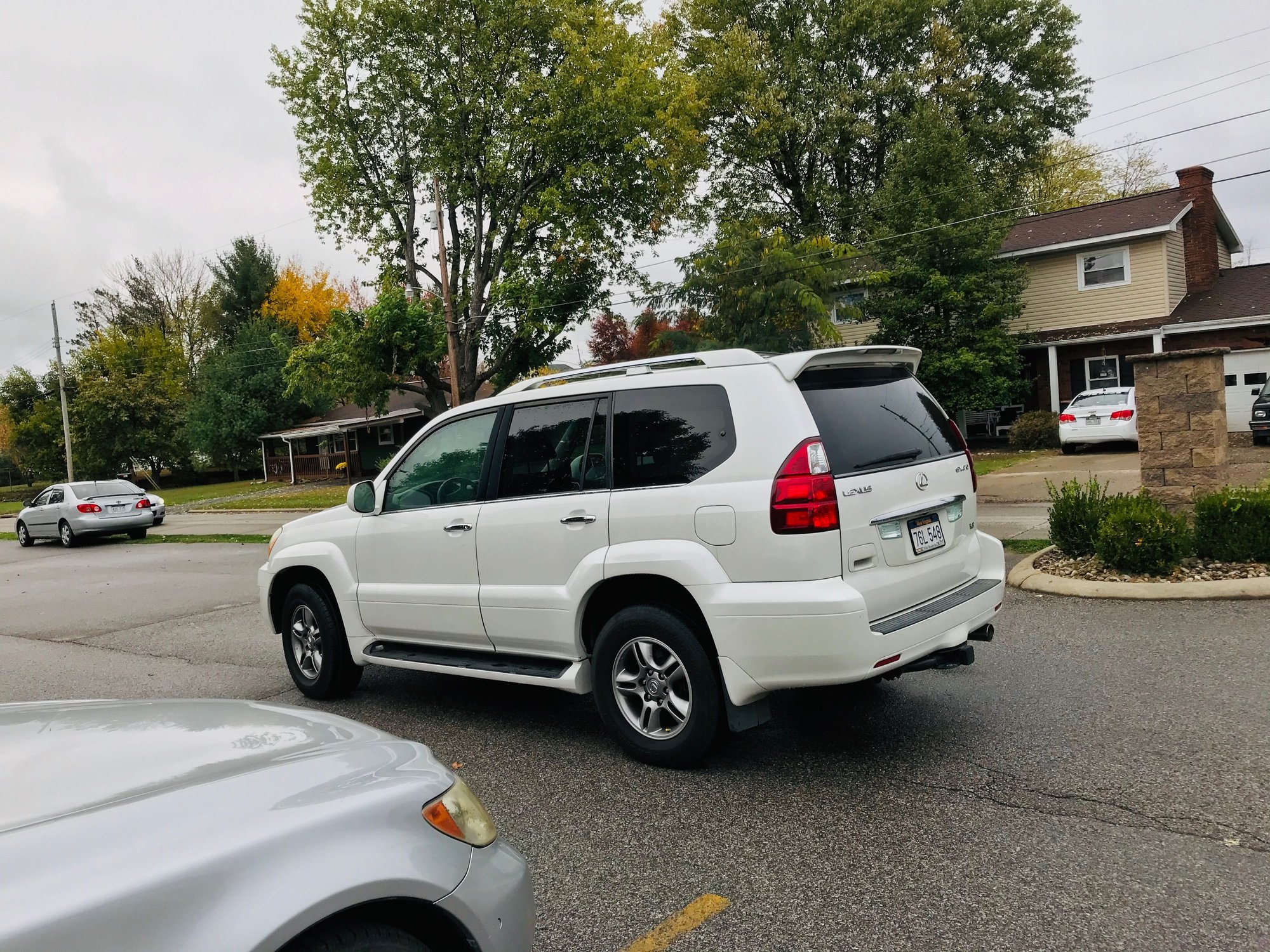 2008 Lexus GX470 - FS: '08 Lexus GX470 - 159k mi White/Tan, Tow Package, Navi & DVD - Used - VIN JTJBT20XX80161828 - 159,000 Miles - 8 cyl - AWD - Automatic - SUV - White - Vienna, WV 26105, United States