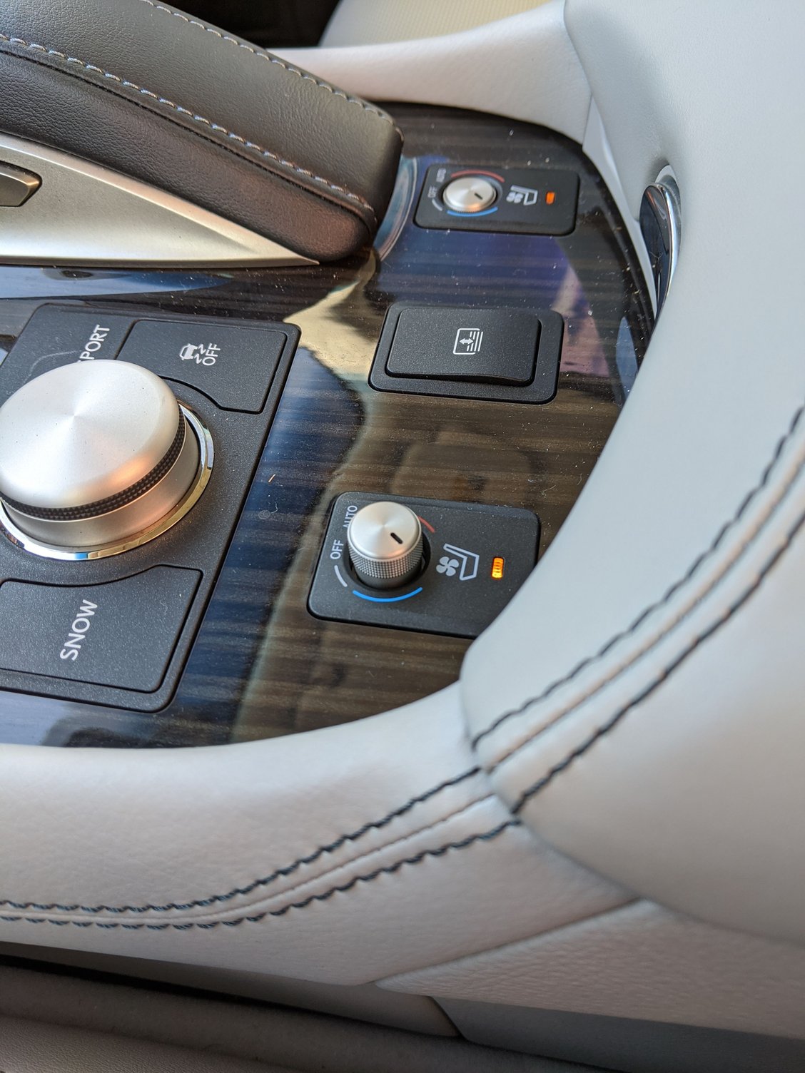 Front Seat Cooling/Ventilation ClubLexus Lexus Forum Discussion