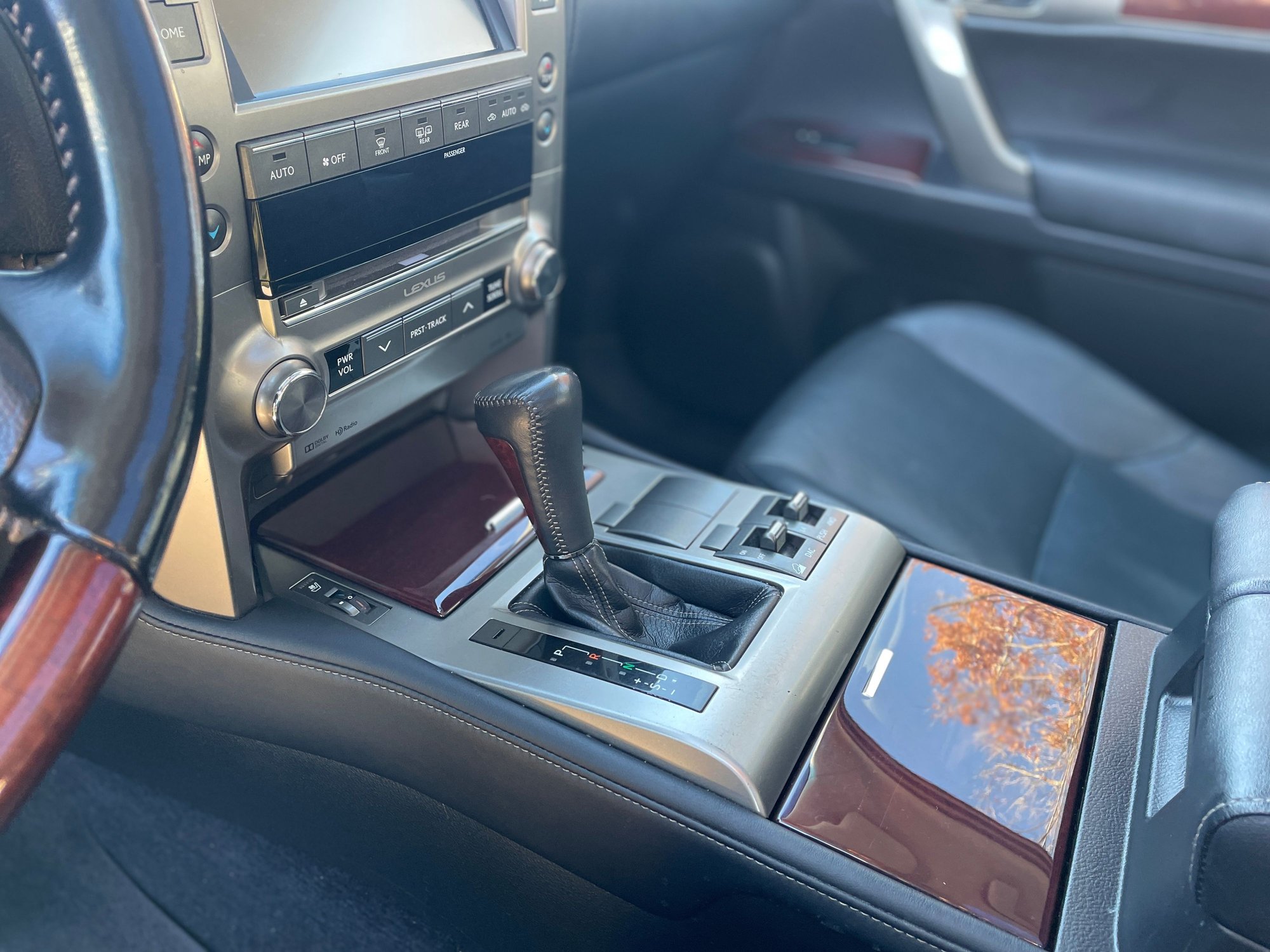 2015 Lexus GX460 - 2015 Lexus GX460 Premium w/ upgrades! - Used - VIN JTJBM7FX5F5511887 - 89,000 Miles - 8 cyl - 4WD - Automatic - SUV - Gray - Commerce Township, MI 48382, United States