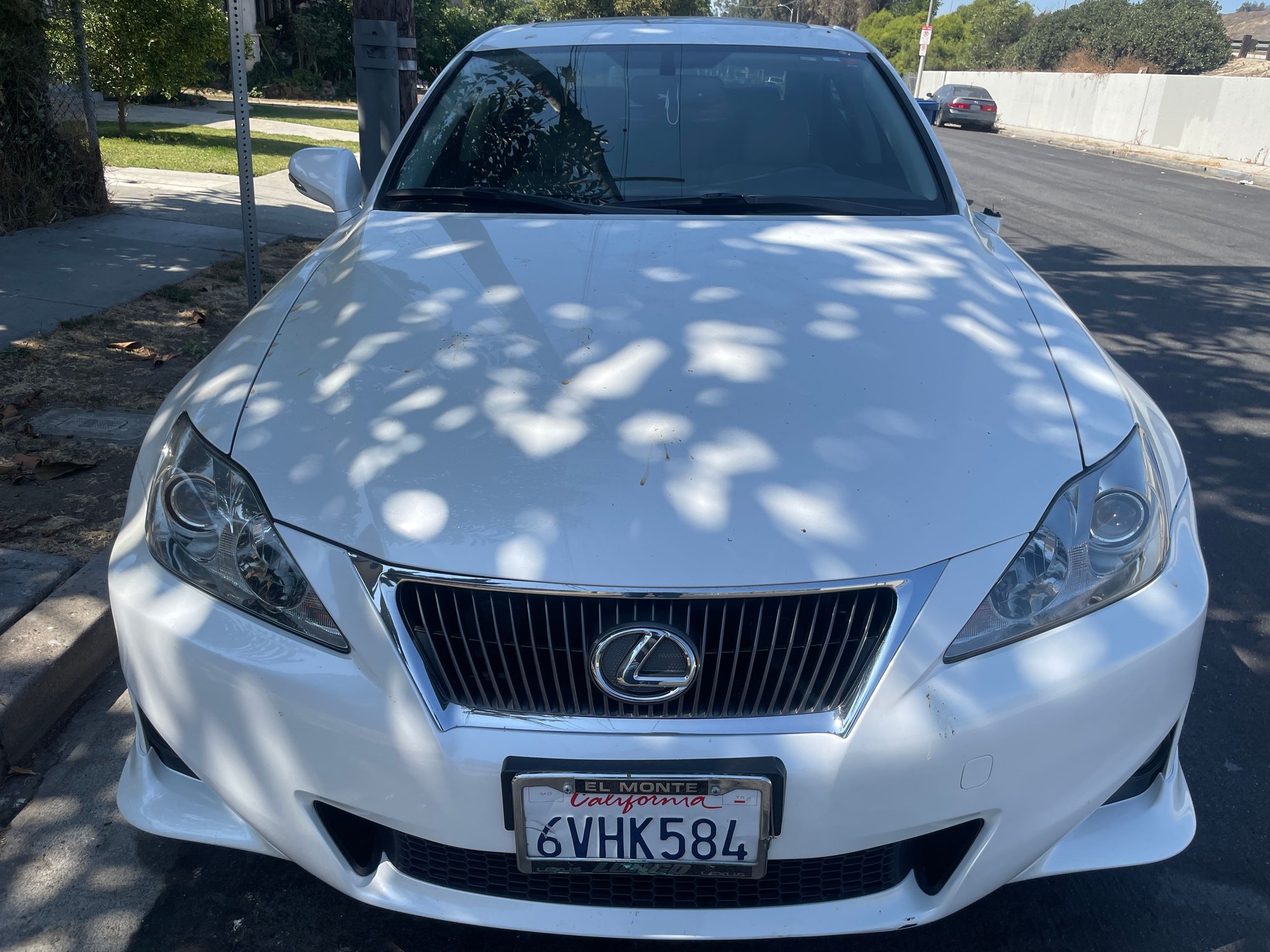 2012 Lexus IS250 - 2012 Starfire White Lexus is250 - Used - VIN JTHBF5C23C5165872 - 63,084 Miles - 6 cyl - 2WD - Automatic - Sedan - White - Los Angeles, CA 90020, United States