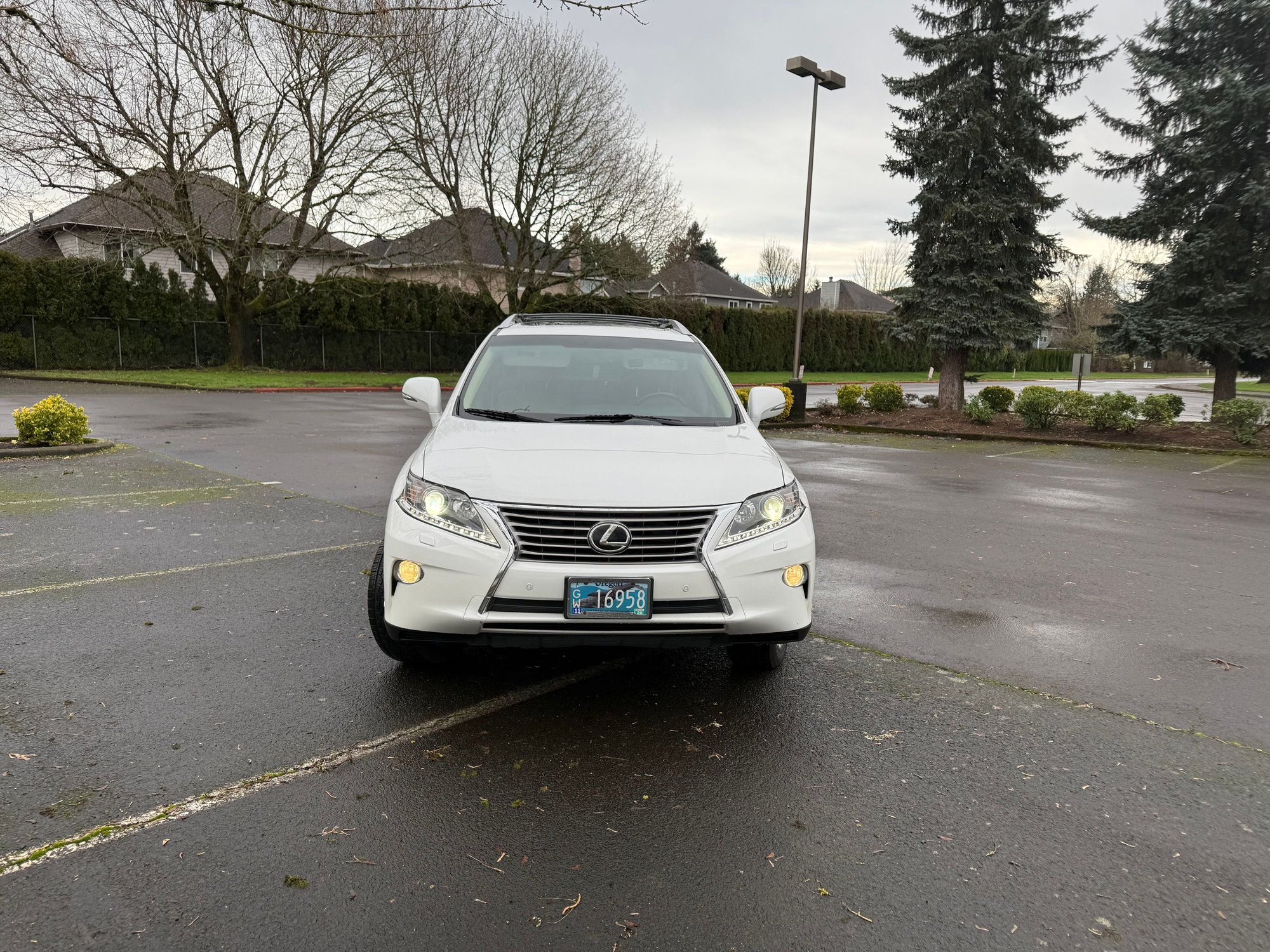 2014 Lexus RX350 - 2014 Lexus RX350 Lux Pkg PCS w/ DRCC - Used - VIN JTJBK1BA5E2461816 - 158,000 Miles - 6 cyl - AWD - Automatic - SUV - White - Wilsonville, OR 97070, United States