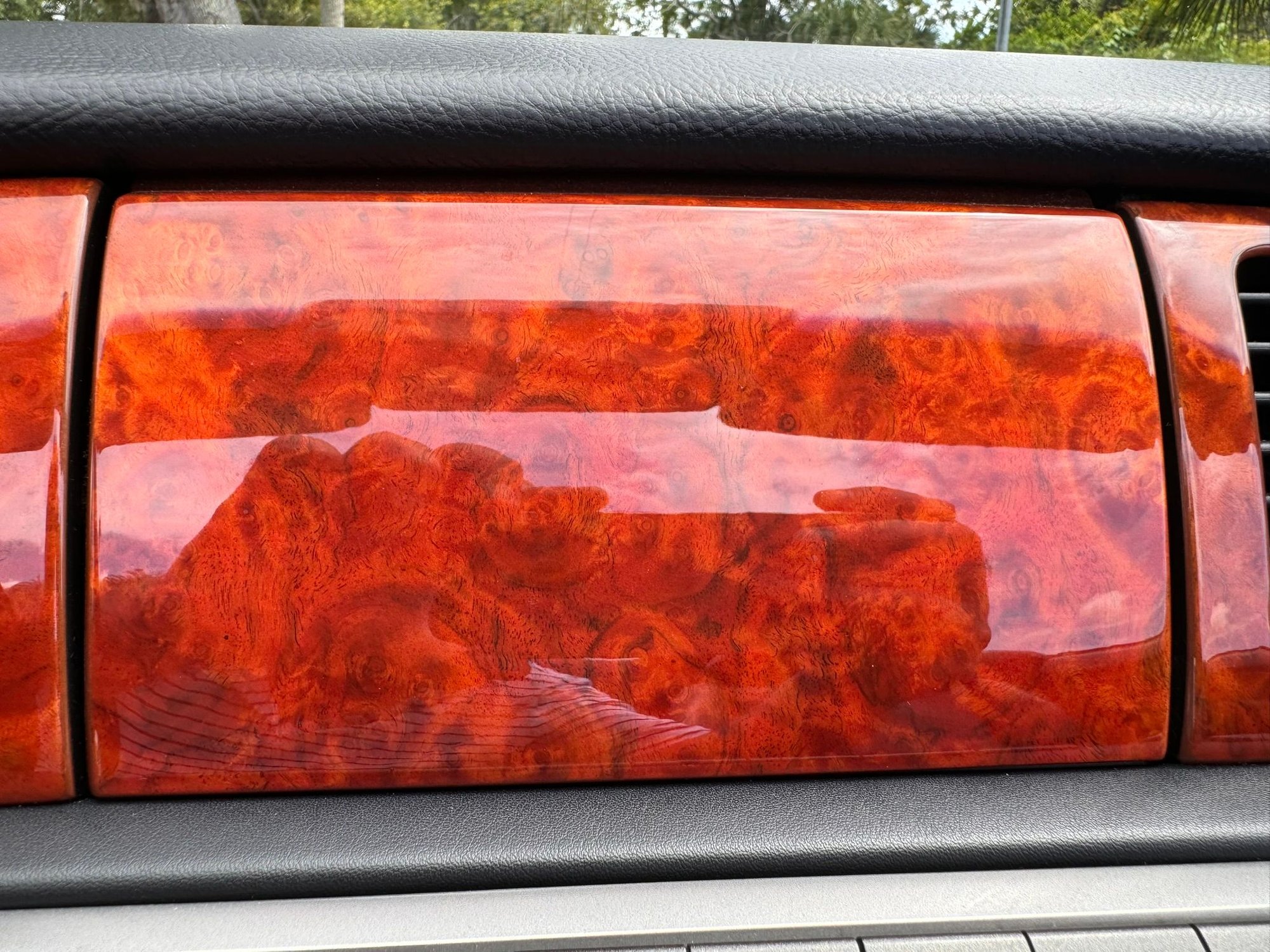 2005 Lexus SC430 - 2005 SC430 Florida car - Used - VIN JTHFN48Y850070235 - 102,000 Miles - 8 cyl - Automatic - Convertible - Black - Clearwater, FL 33763, United States