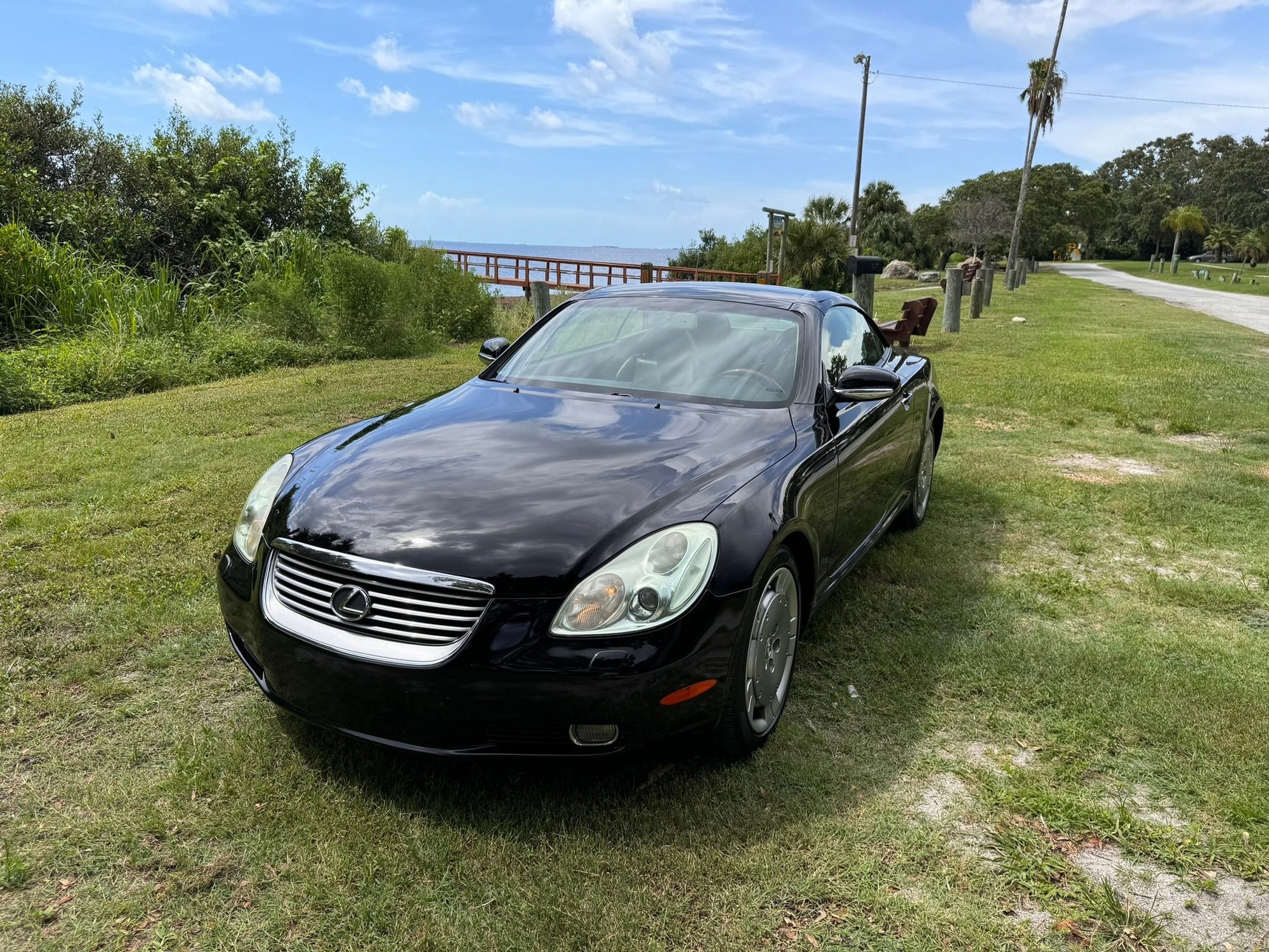 2005 Lexus SC430 - 2005 SC430 Florida car - Used - VIN JTHFN48Y850070235 - 102,000 Miles - 8 cyl - Automatic - Convertible - Black - Clearwater, FL 33763, United States