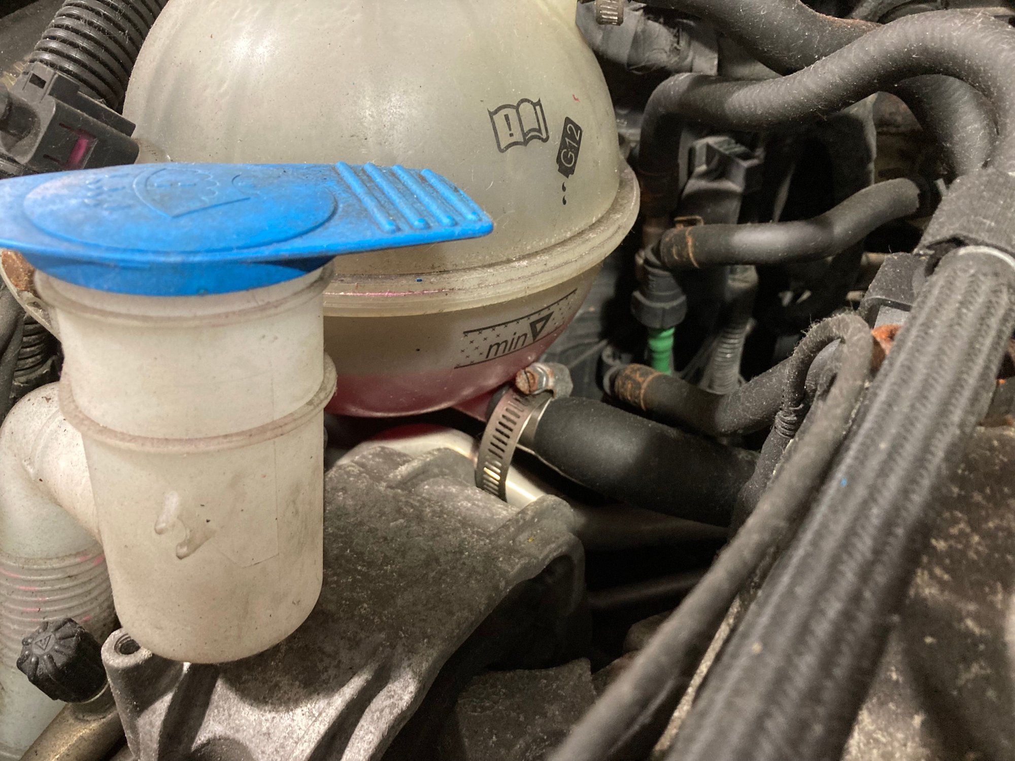 Level sensor warned customer yesterday so he knew to bring it to me, I have gotten dozens of Toyotas with empty bottles and low rads from slow leaks whose owners never even knew 