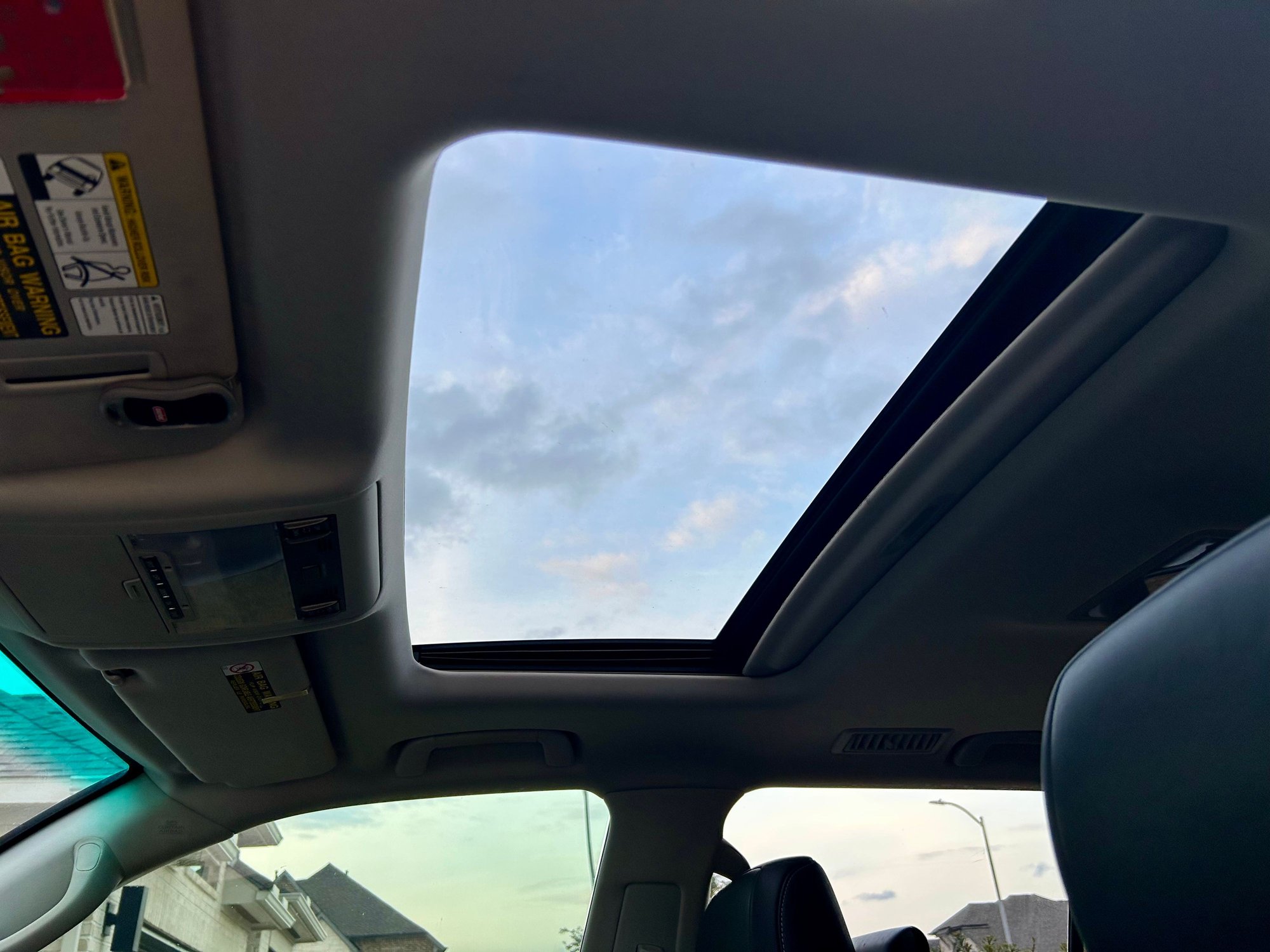 2015 Lexus LX570 - 2015 Lexus LX570 Nebula Grey Pearl - Used - VIN JTJHY7AX6F4172354 - 224,000 Miles - 8 cyl - 4WD - Automatic - SUV - Gray - Katy, TX 77494, United States