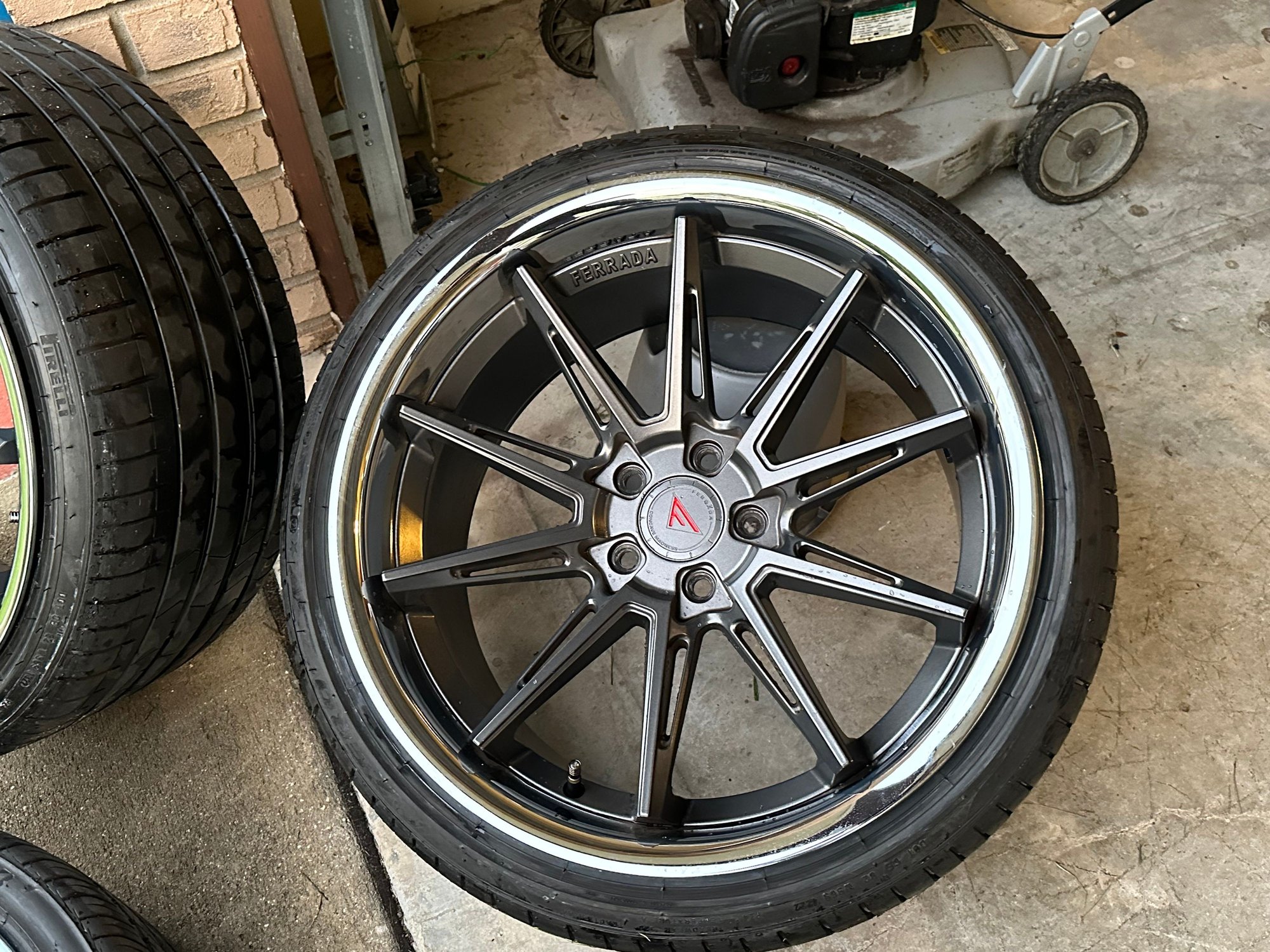 Wheels and Tires/Axles - 20” Ferrada cm2 concave gunmetal rims w like new pirelli and Bridgestone tires $1600 - Used - 0  All Models - Hudson, FL 34667, United States