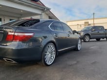 2007 Lexus LS460 SWB on 22in Asanti ABL-24 22x9 265/30/22 front. 22x10.5 295/25/22 rear. tires are Continental Extreme contact Dw06