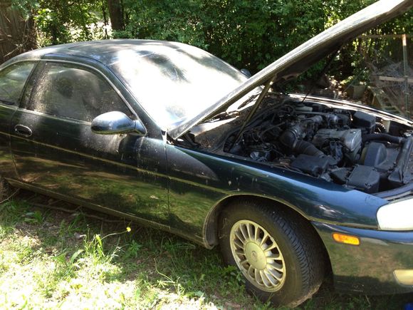 Guy couldnt get it started.  Needed an ECU, battery and steering rack bushings.  Paid $1,000 and drove it home which is when I figured ou it needed the bushings