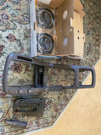 Selling these parts.... also have headrest, beige. 
Oem duck bill spoiler, Red

PM...
It’s been a while... coming in here. 

So. Cal