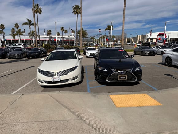 Our new (used) ES300h next to the 2013 Lincoln MKZ that we traded in. It only had 43k miles.