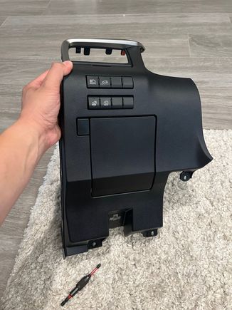 The console piece.. front view