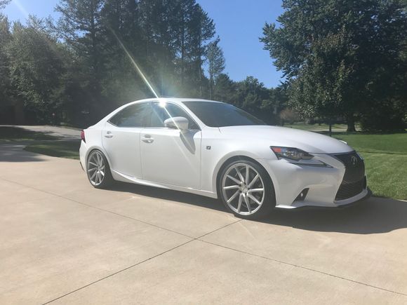 19x8.5+32 w/235-35s and 19x10+42 w/265-30s