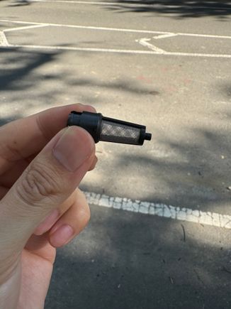 Very clean VVT oil filter