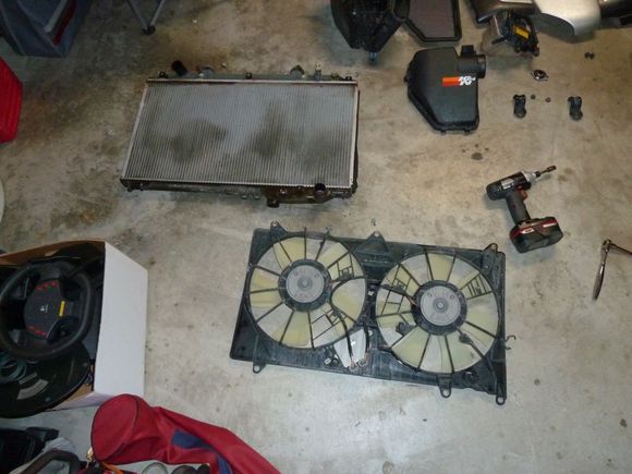 9. Fan removed and ready to bolt into the new radiator.