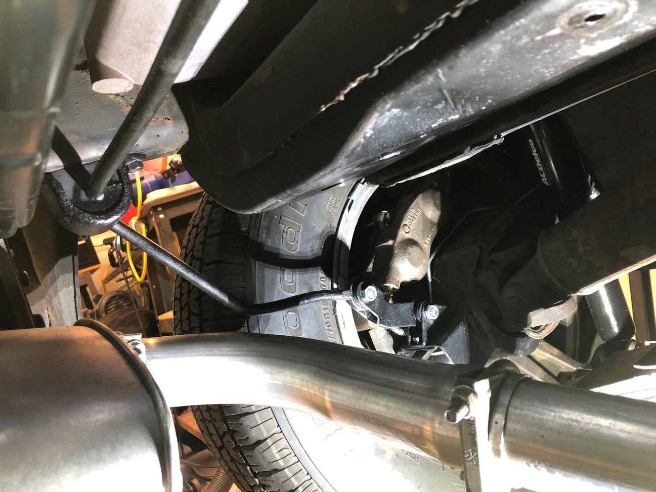 Bent rear sway bar link CorvetteForum Chevrolet Corvette Forum Discussion