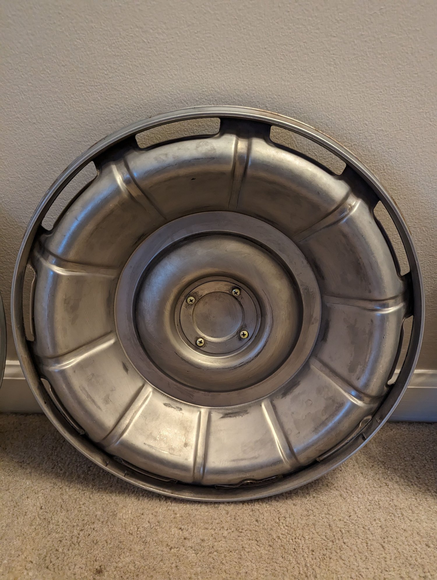 FS (For Sale) 1962 Corvette Hubcaps Set (4) CorvetteForum Chevrolet