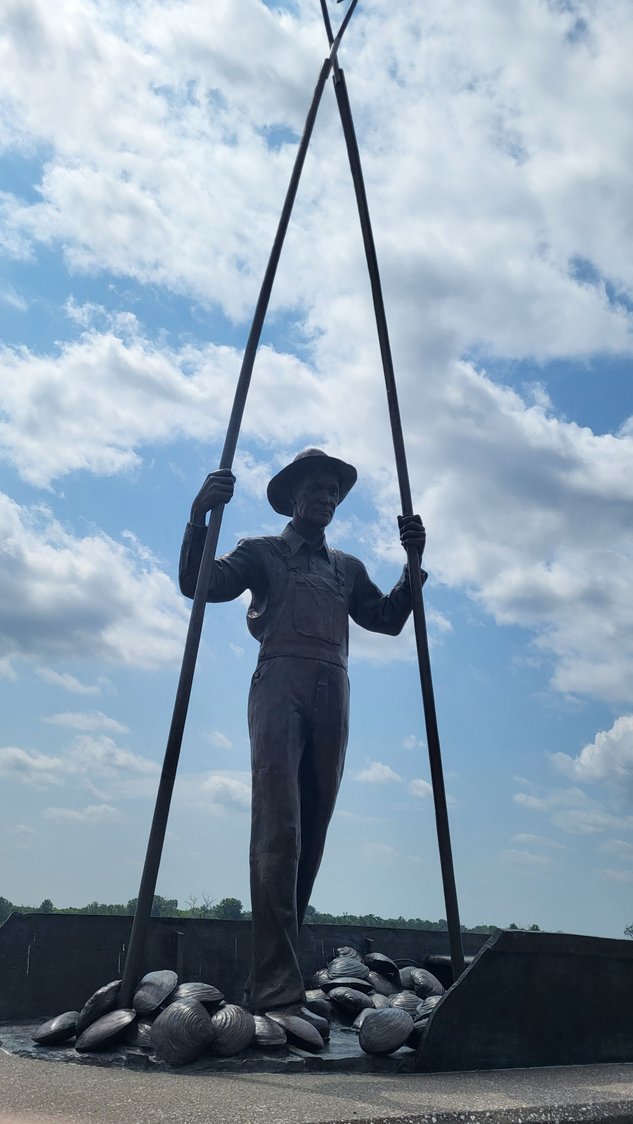 Muscatine, IA