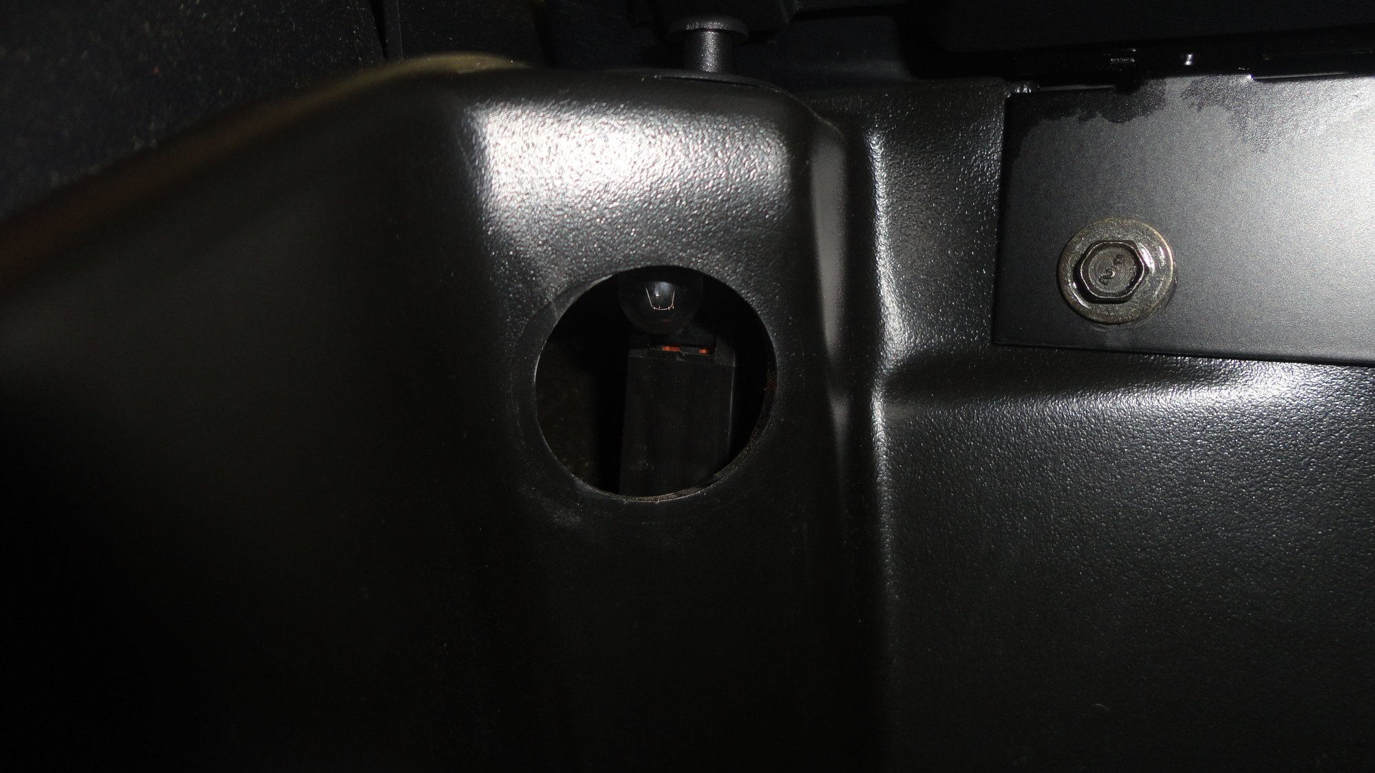 Glove Box light/switch..... CorvetteForum Chevrolet Corvette Forum