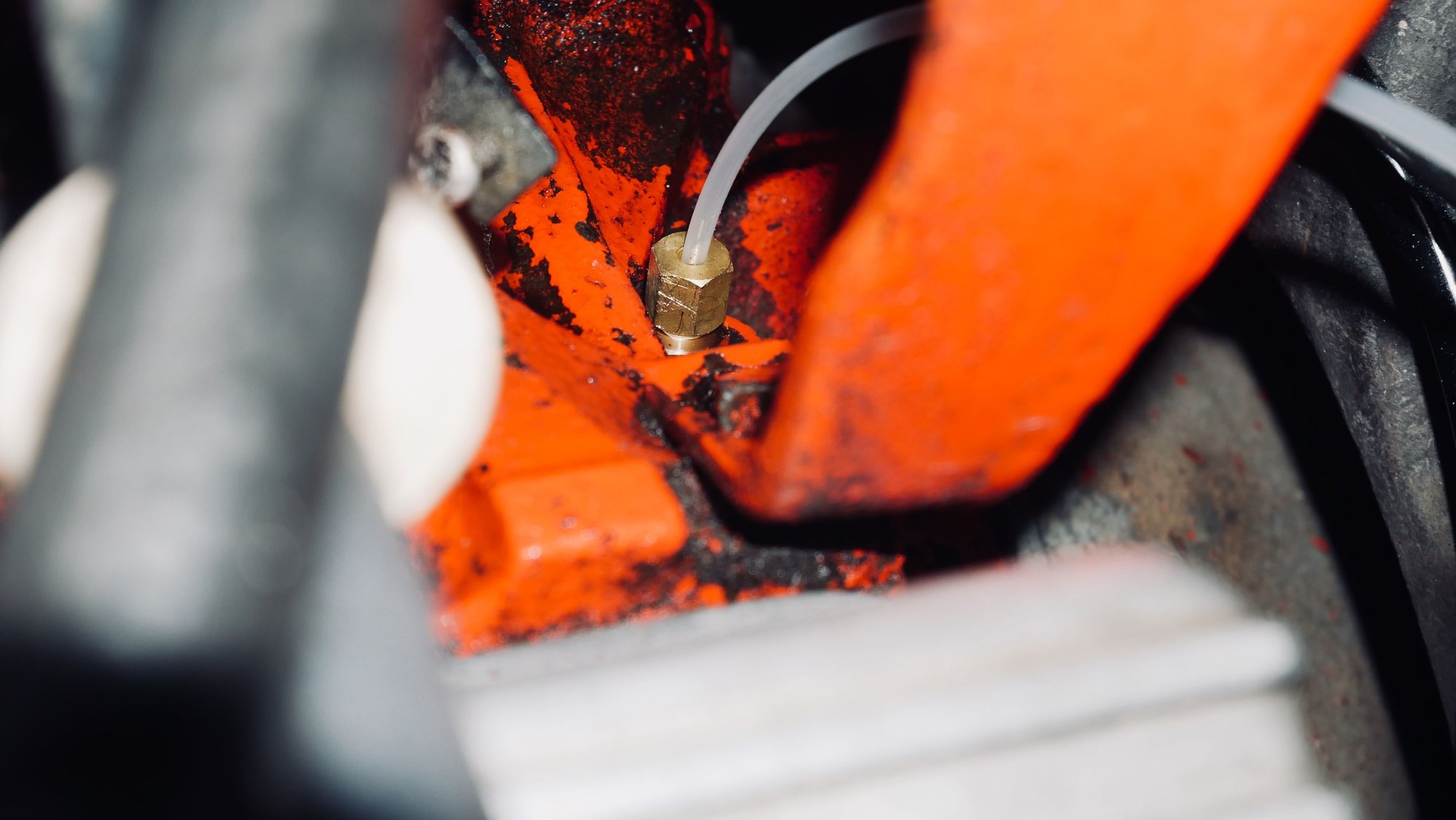 Broken Oil Pressure Gauge Line CorvetteForum Chevrolet Corvette