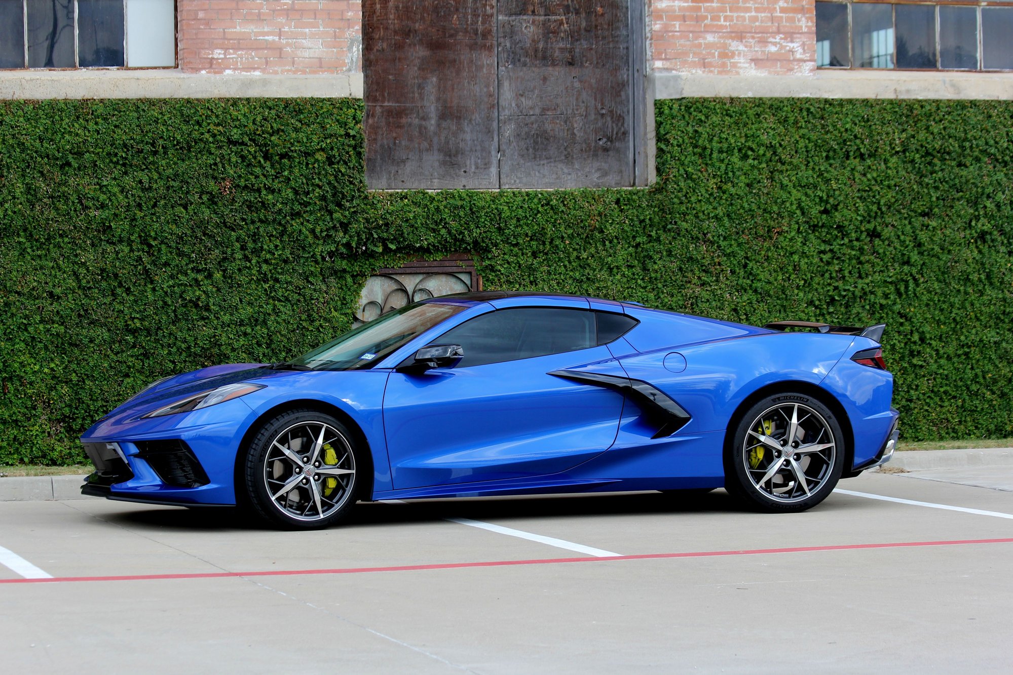 Yellow brake calipers CorvetteForum Chevrolet Corvette Forum Discussion