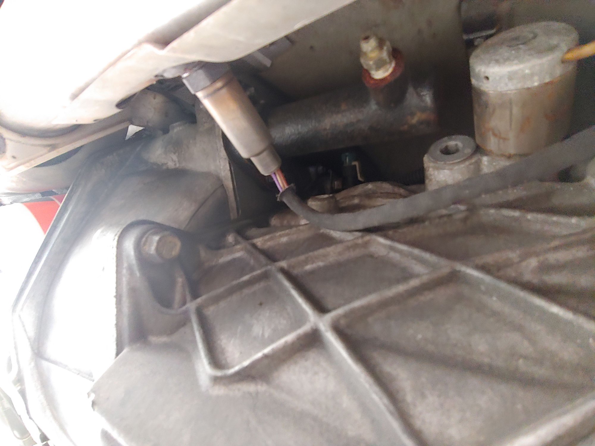 1996 ZF6 clutch fluid reservoir low Page 2 CorvetteForum