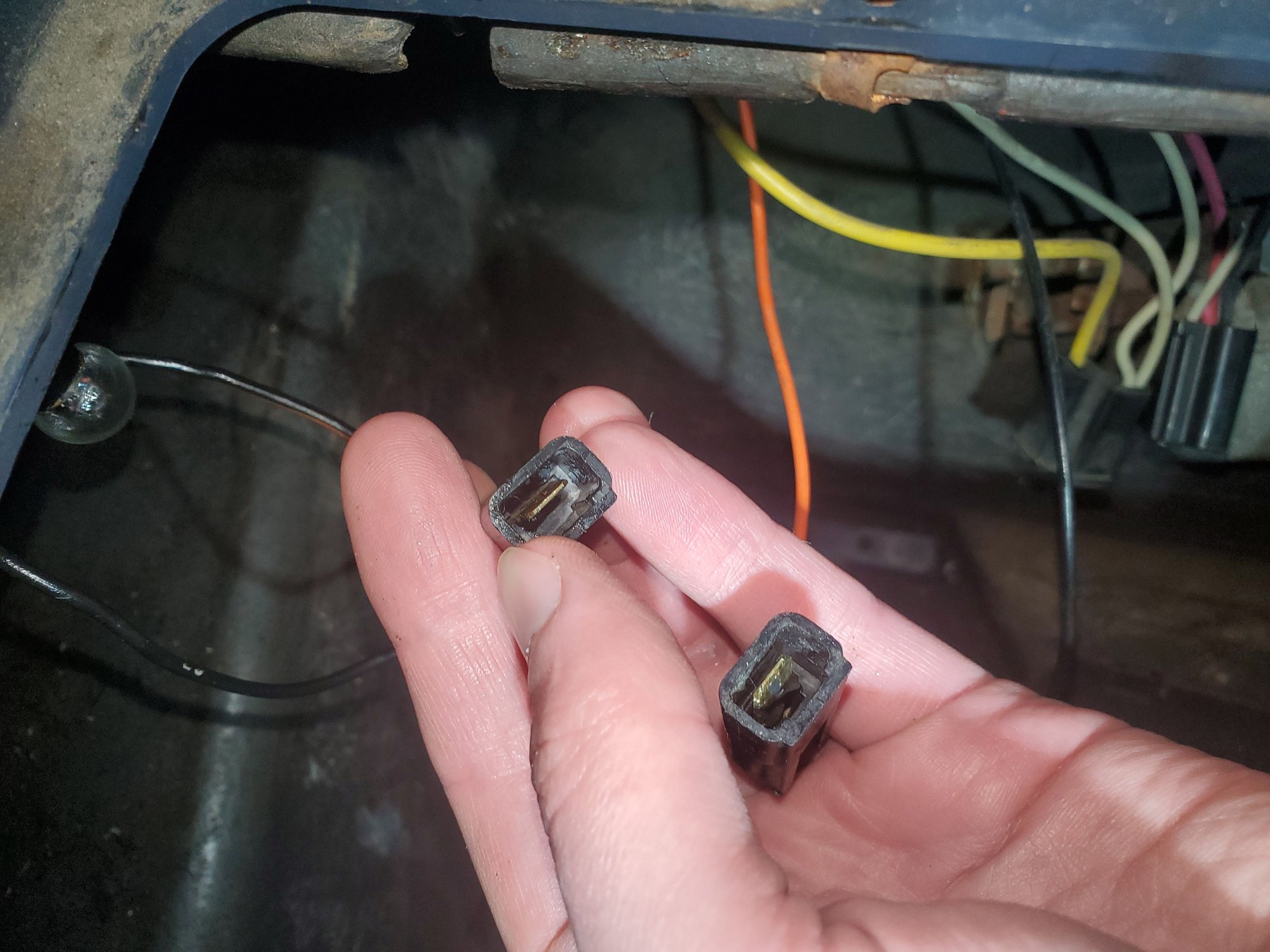 Glove box light wiring wrong?? CorvetteForum Chevrolet Corvette Forum Discussion