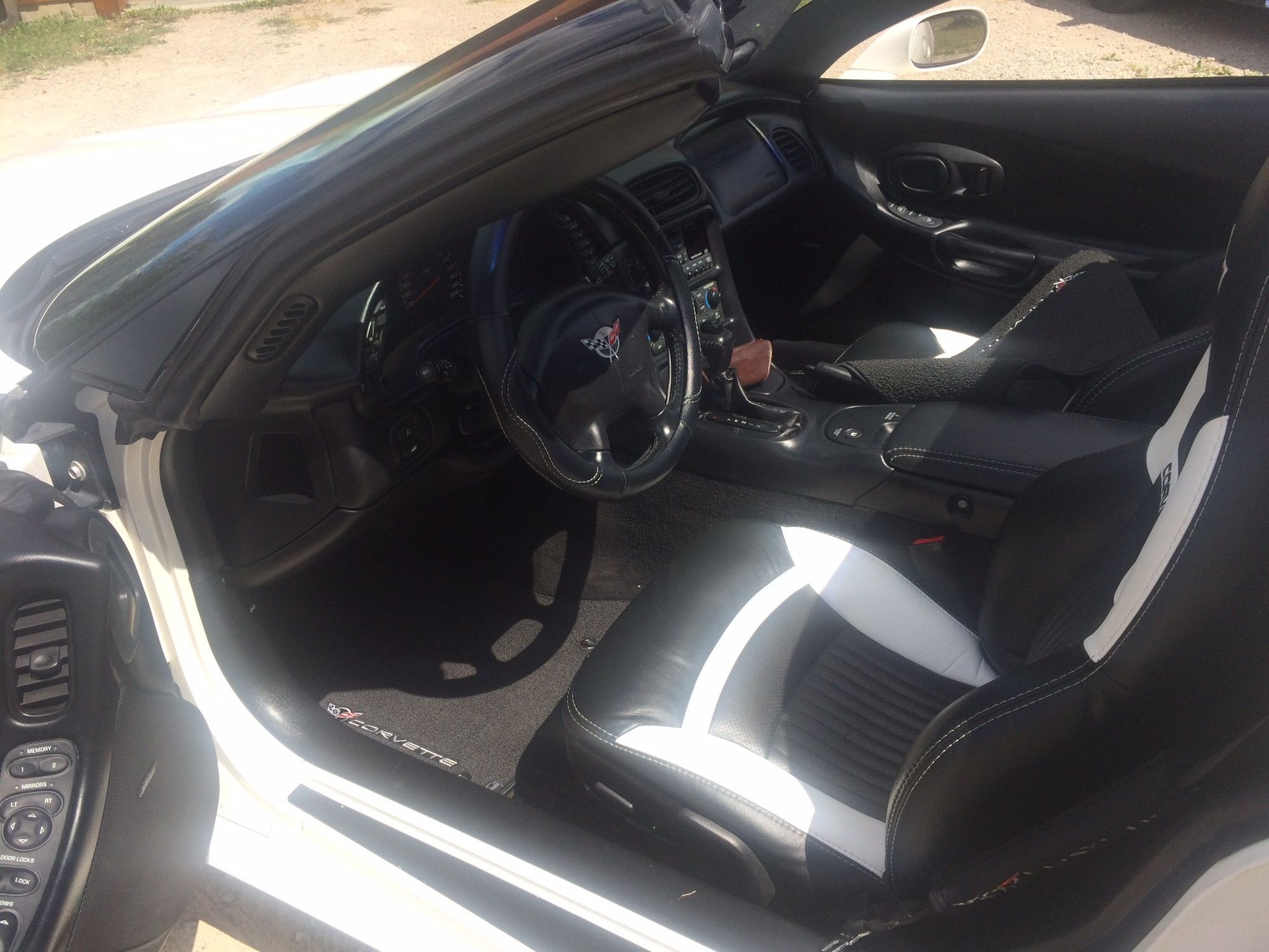 Show me your custom C5 interior - Page 2 - CorvetteForum - Chevrolet