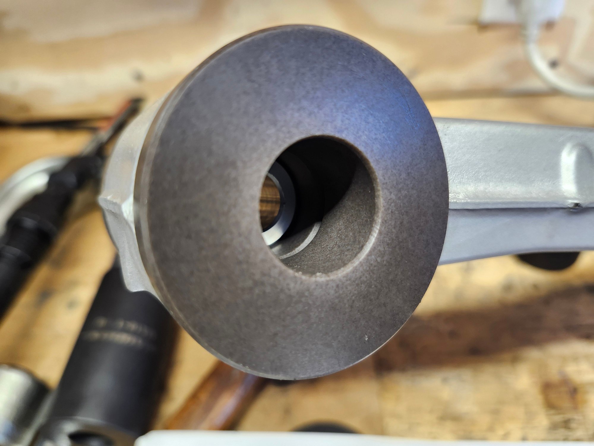 Front lwr mount from inboard narrow bushing