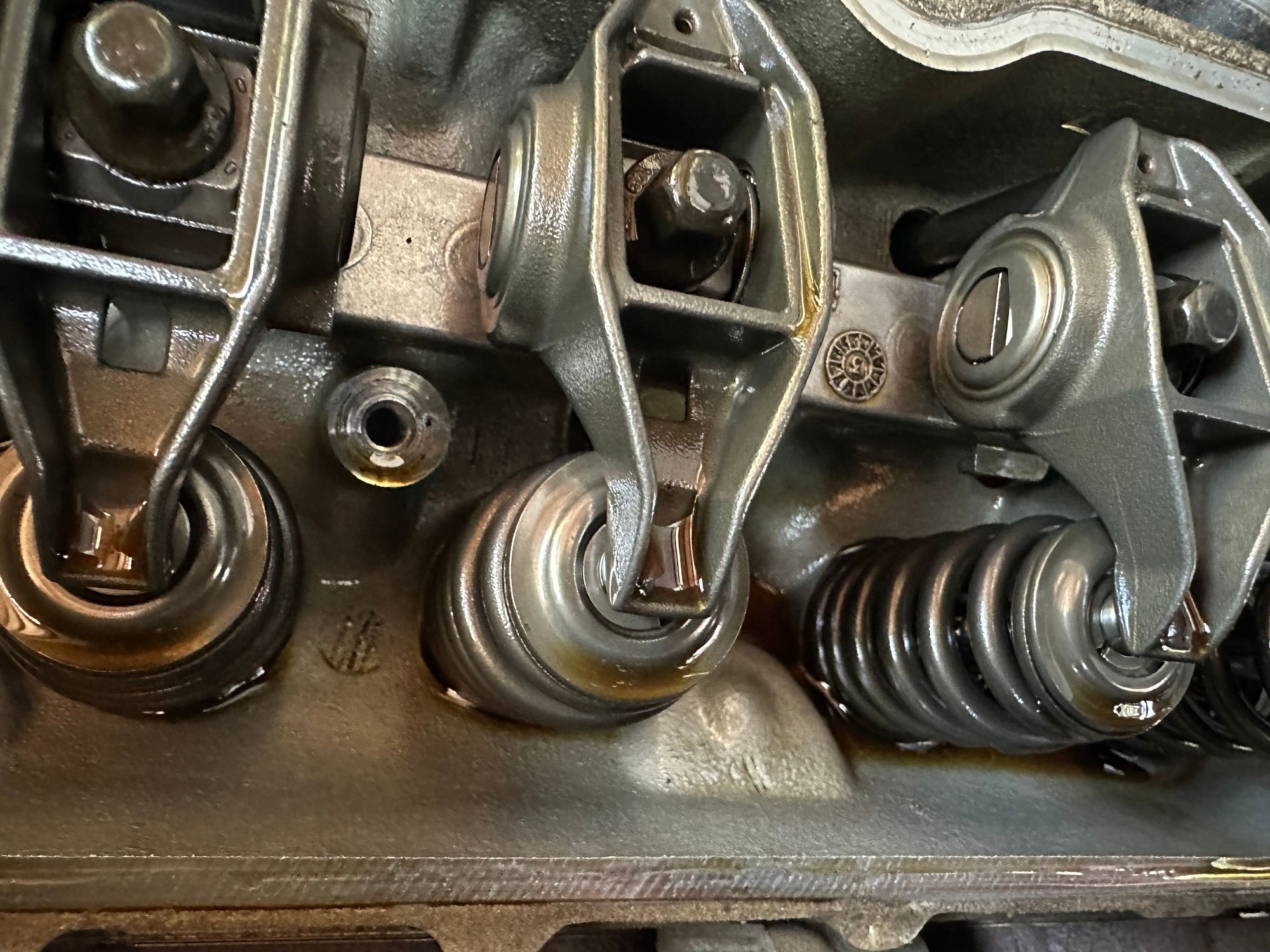 Help identify valve springs CorvetteForum Chevrolet Corvette Forum