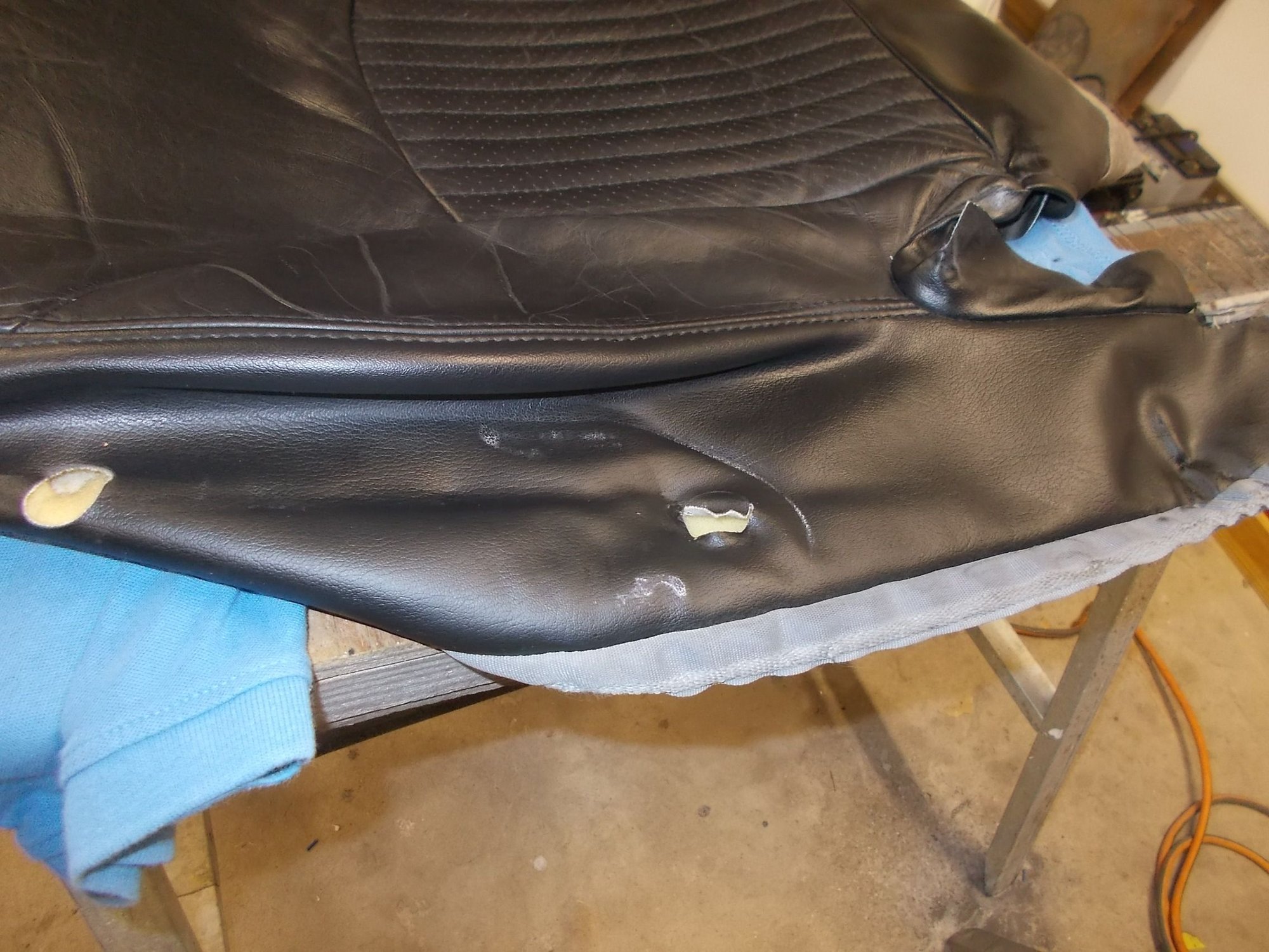 FS (For Sale) C5 Drivers Seat Standard Seat Bottom VGC CorvetteForum